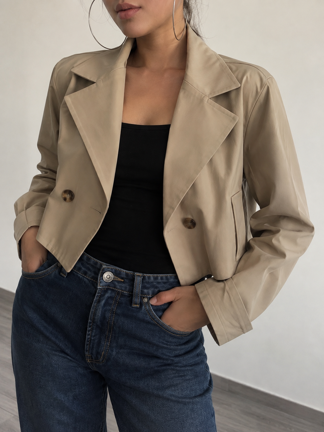 Chaqueta Corta Beige Estilo Trench